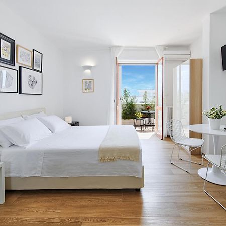 Luxattico Bed & Breakfast Lecce Bagian luar foto